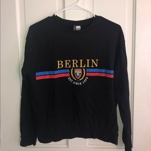black Berlin long sleeve